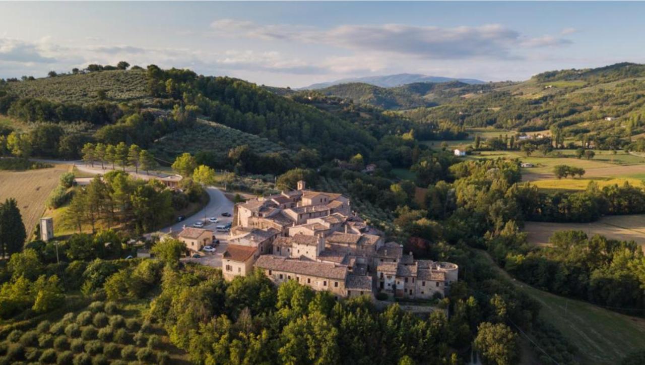 Un Posto Bed & Breakfast Bevagna Exterior photo